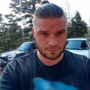 Meet your Posher, Reyne